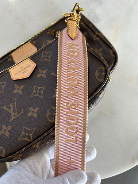 LOUIS VUITTON Multi Pochette Accessories in Rose Clair Open