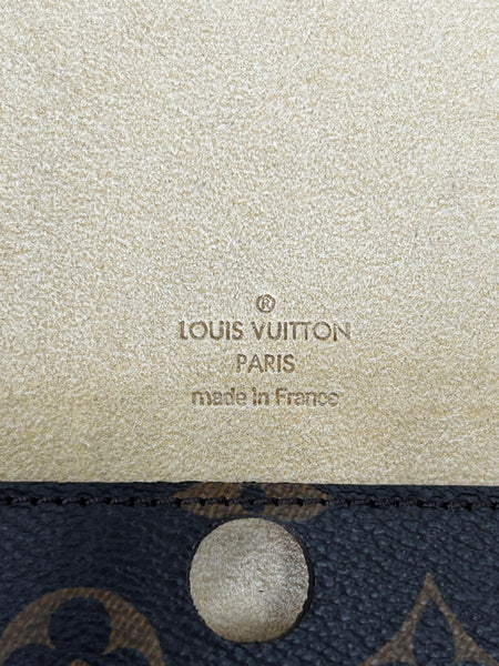 Louis Vuitton Monogram Etui iPad NM Case - Luxury Helsinki